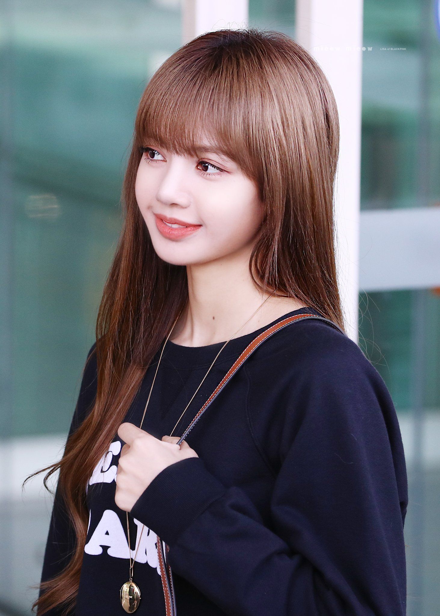 Lisa Pics On Twitter Blackpink Lisa Lisa Blackpink Wa - vrogue.co - How Tall Is Lisa Barlow: Real Housewives of Salt Lake City Star’s Stats