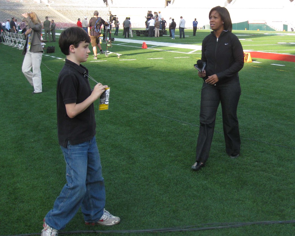 Lisa Salters | Lisa Salters was doing her walkthrough, and y… | Flickr - Who is Blake Bortles’ Wife? – Meet the Former NFL QB’s Partner