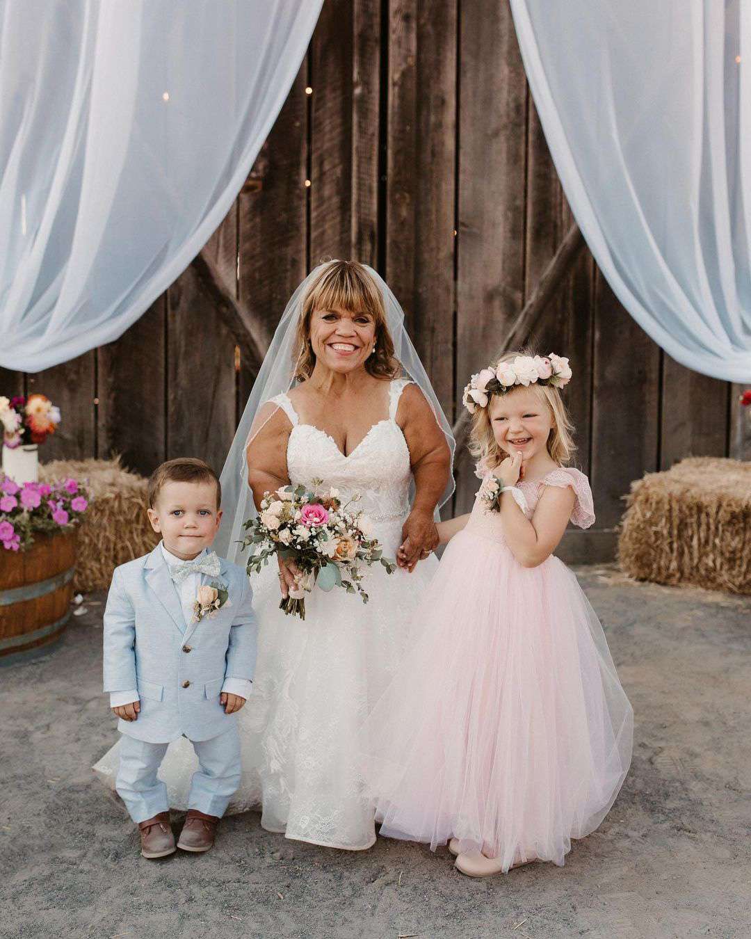 Little People, Big World Amy Roloff with Ring Bearer, Flower Girl: Photo - Amy Roloff Height – Little People Star's Stats