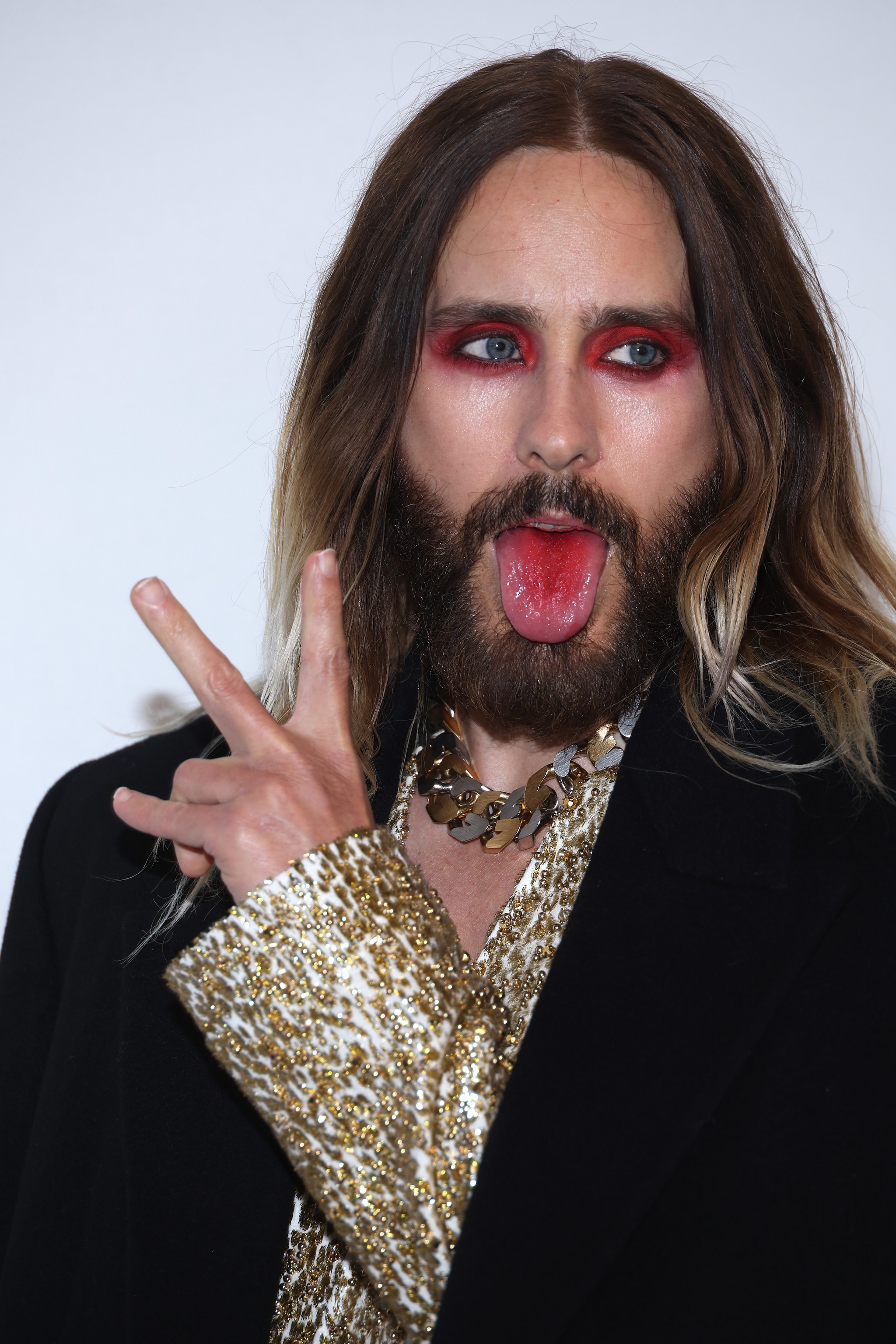 L'ultima provocazione di Jared Leto: alle sfilate di Parigi con denti d - Jared Leto Height: Rockstar And Actor's Real Size
