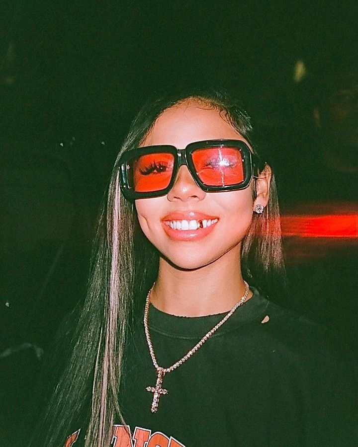 MARIAH THE SCIENTIST 𝘰𝘯 𝘛𝘸𝘪𝘵𝘵𝘦𝘳 R&b Artists, Attractive People, Cele - Mariah The Scientist Ethnicity: Singer’s Cultural Background Uncovered