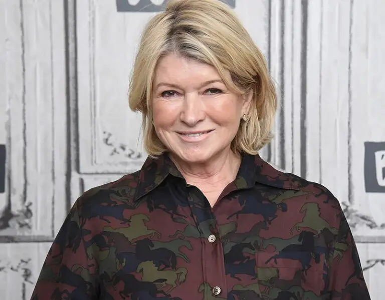 Martha Stewart Net worth, Age: Bio-Wiki, Kids, Wife, Weight 2024| The - What Is Martha Stewart's Current Net Worth