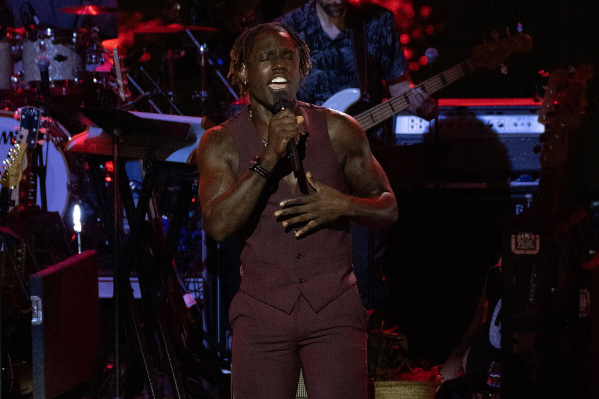 Meet Max McNown: The 23-Year-Old Solidifying His Star Power With Top - How Old Is Jamal Roberts? American Idol Winner's Age Revealed