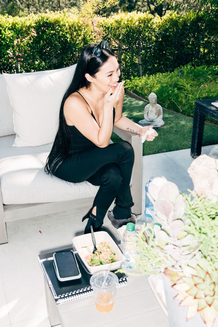 Meet The Woman Who’s Been Kim K.’s Assistant For 4 Years | Kardashian - Stephanie Shepherd Net Worth: From Kim K’s Assistant To Influencer Empire