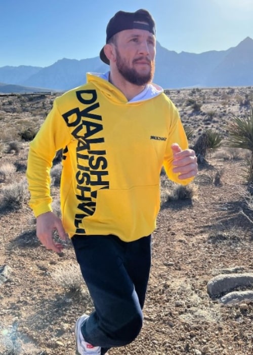 Merab Dvalishvili Height, Weight, Age, Family, Facts, Biography - How Tall Is Merab Dvalishvili? – UFC Fighter’s Stature Explained