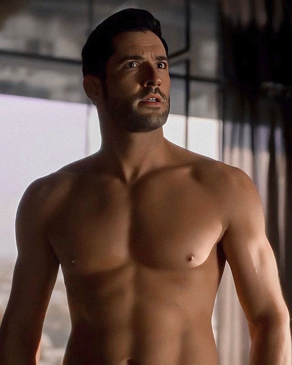 "Mi piace": 2.005, commenti: 29 - Tom Ellis ️ (@tomellisgallery) su - Tom Ellis Height: Lucifer Himself—How Tall Is He?