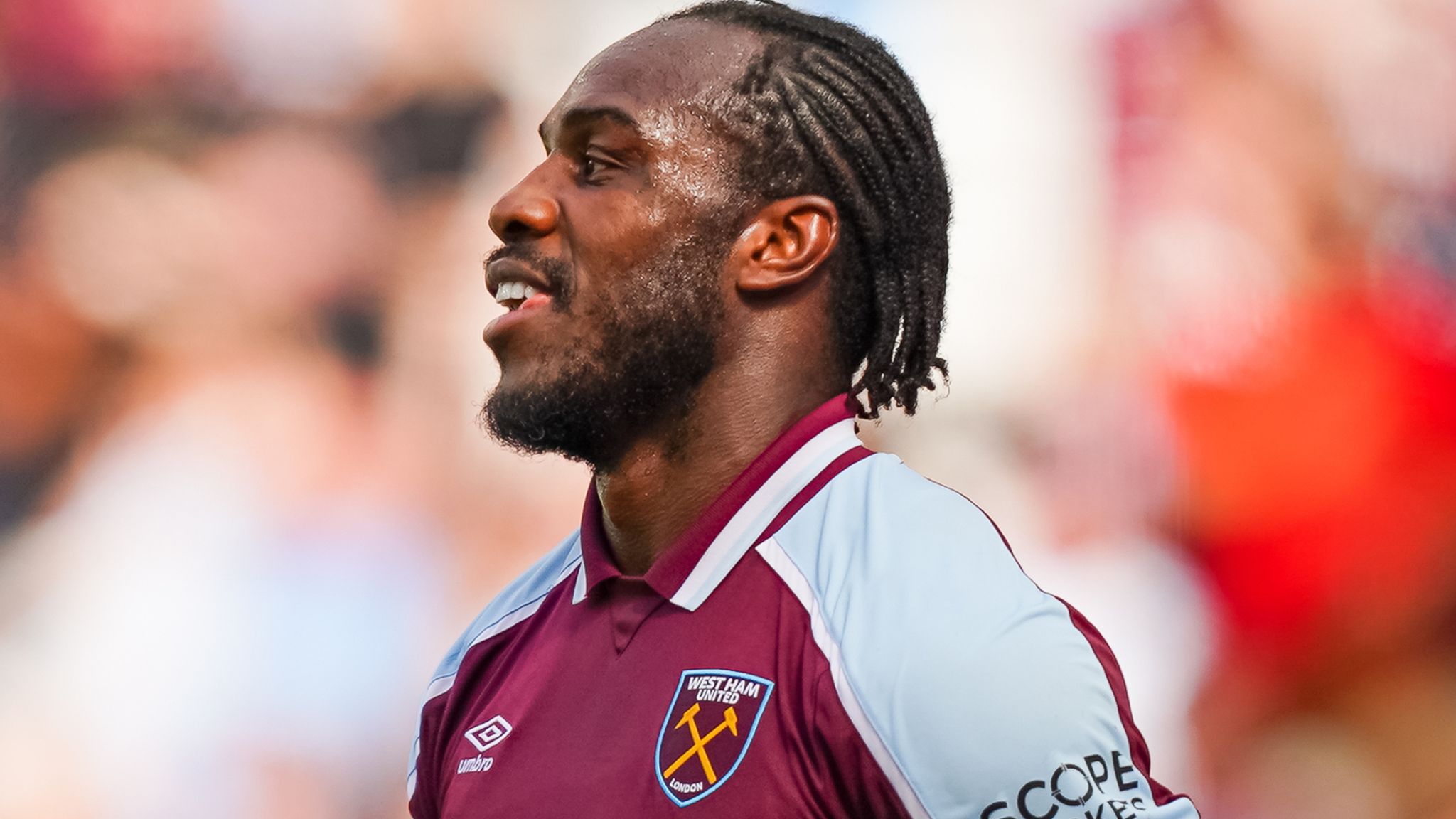Michail Antonio signs new two-and-half-year deal at West Ham to extend - Antonio Brown’s Wife: Chelsa Shannon, the NFL Star’s Better Half