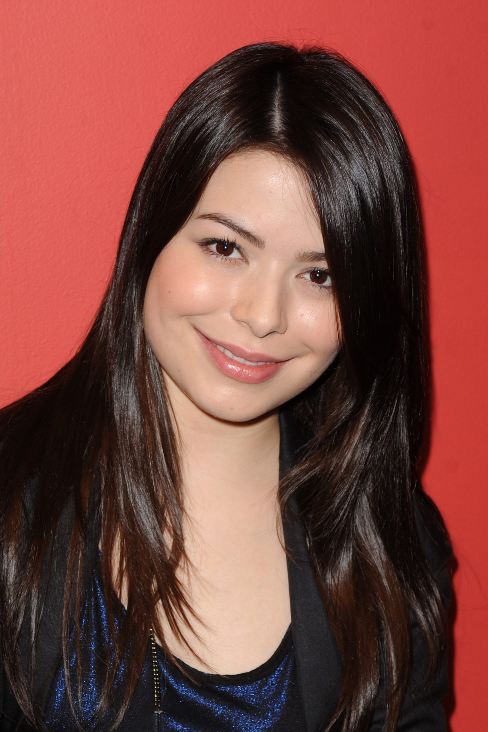 Miranda Cosgrove - Miranda Cosgrove Photo (20682374) - Fanpop - Miranda Maday Net Worth – Raven-Symoné’s Wife and Career Highlights
