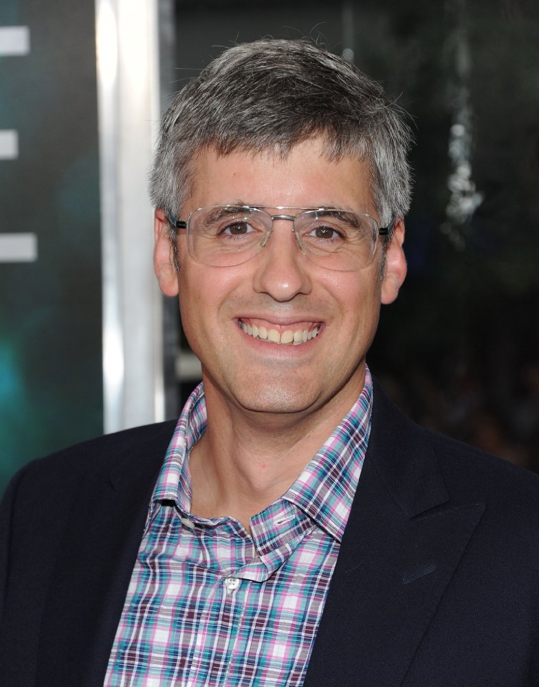 Mo ROCCA : Biographie et filmographie - How Tall Is Mo Rocca? CBS Correspondent's Height Revealed