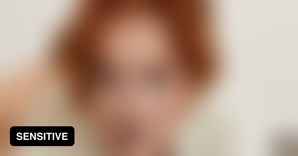 Molly Quinn Grows Up Glam: Her Hottest Pics Revealed