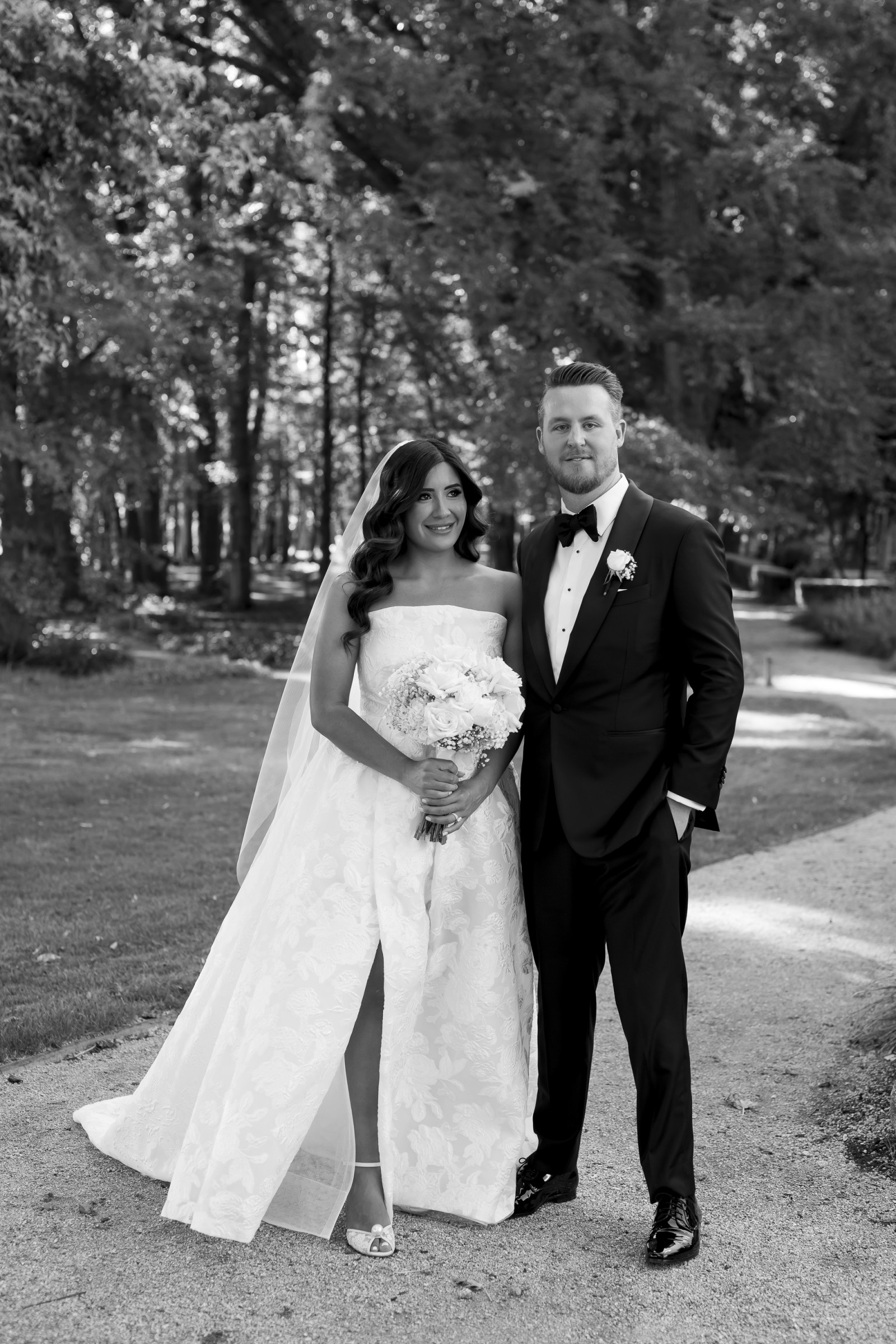 Monique Lhuillier Wedding Dress Save 36% - Stillwhite - Monique Lhuillier Net Worth: Bridal Empire And Beverly Hills Life