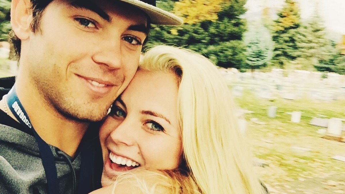 'My partner was killed texting me - met my husband while raising our - Dolly Parton Husband: The Love Story Of The Country Legend