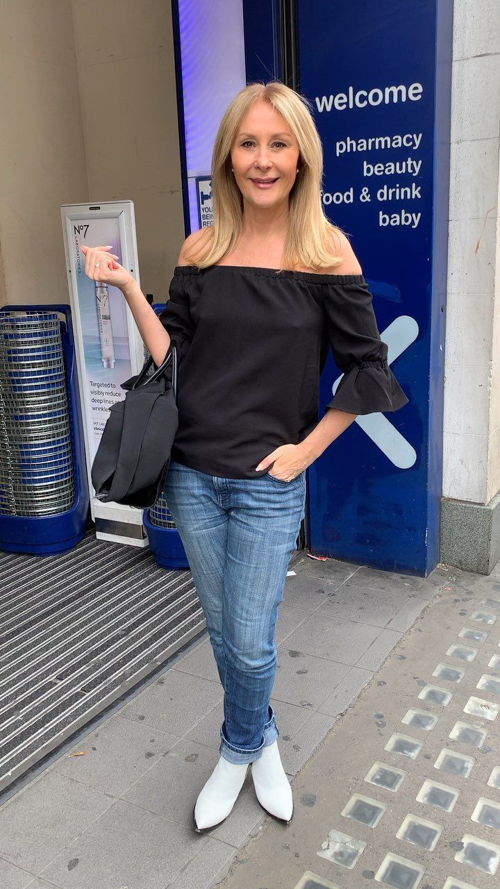 Nadine Baggott on Instagram: “This is the first of a three part guide - Nadine Baggott: Sexy Pics of the Skincare Expert with Flair