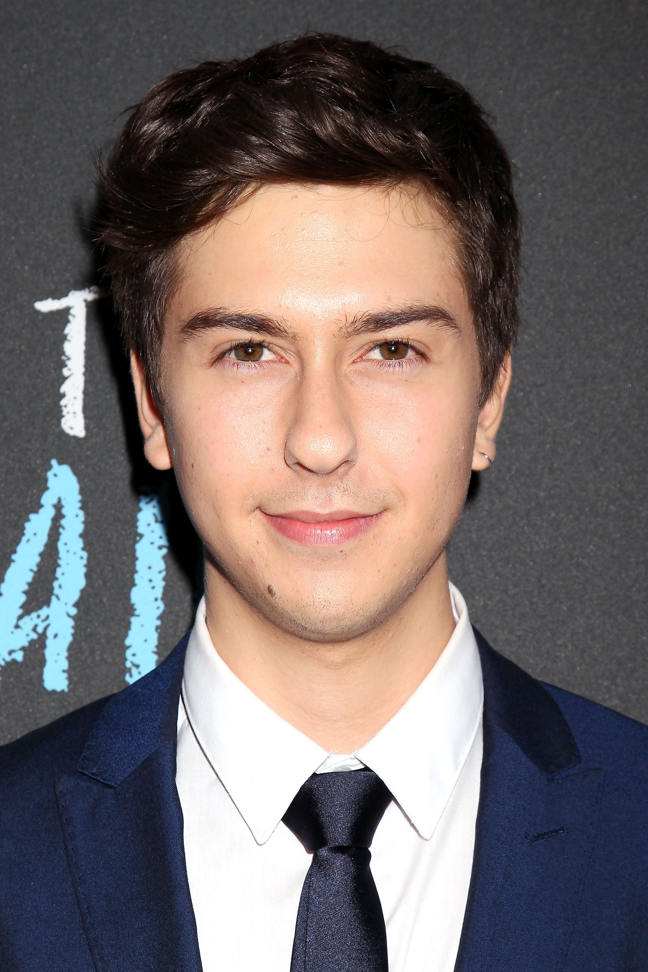 How Old Is Nat Wolff? – The Actor-Musician’s Age & Career Journey