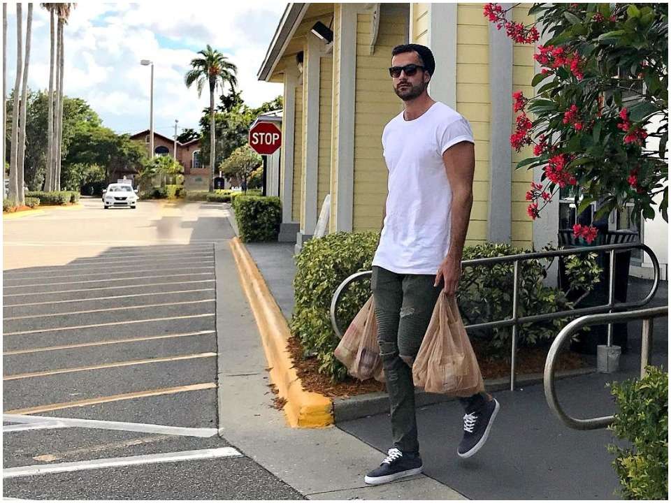 Nate Foy (Fox News) Bio, Age, Height, Girlfriend, Net Worth - How Tall Is Nate Foy? Fox News Reporter's Height Uncovered