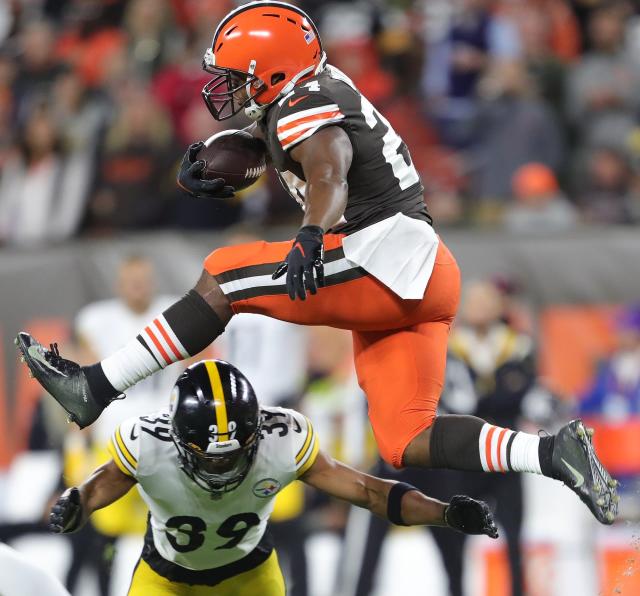Nick Chubb is better than 30 NFL teams in this stat - How Old Is Nick Chubb? – Inside the NFL Powerhouse’s Age