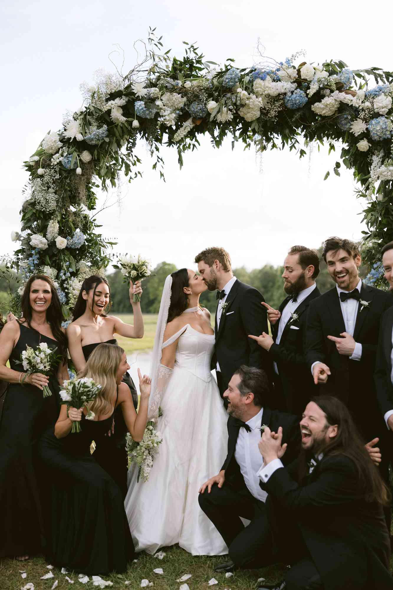 Nick Viall and Natalie Joy's Georgia Wedding Photos - Nick Viall Height: Bachelor Nation's Tall Truth