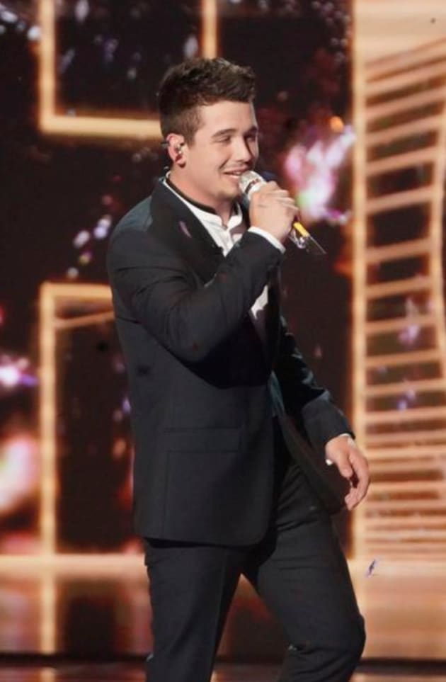 Noah Thompson Winning Performance - American Idol - TV Fanatic - Noah Thompson Net Worth 2025: American Idol Winner’s Earnings