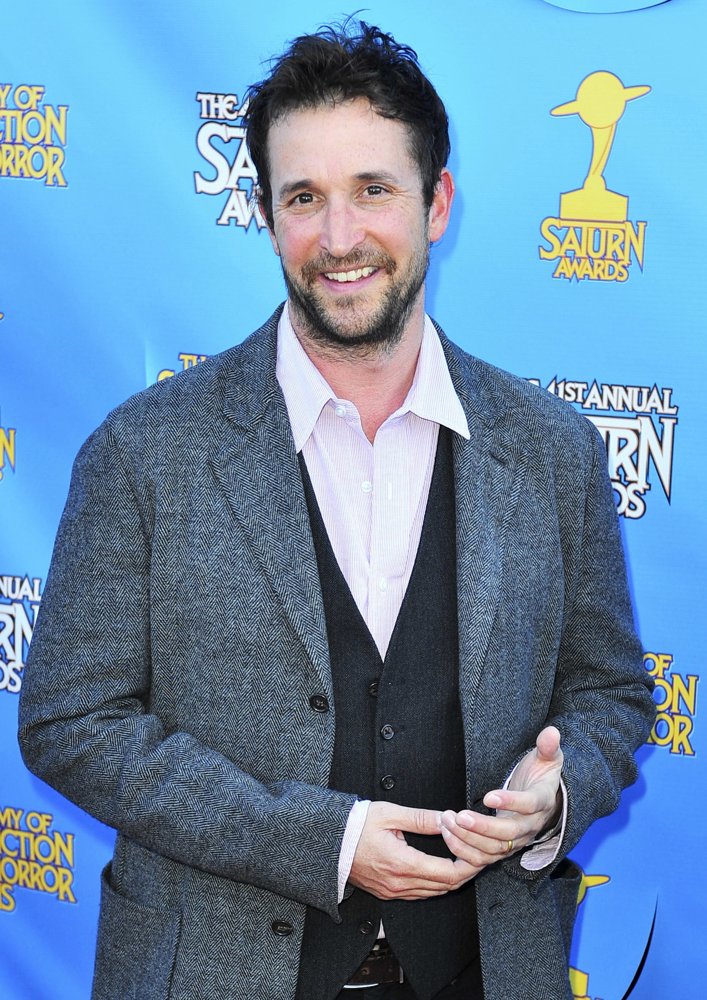 Noah Wyle Pictures, Latest News, Videos. - Noah Wyle Height: How Tall Is The ER Star?