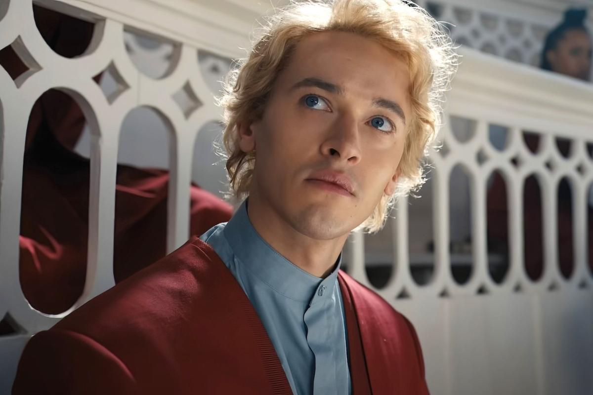 NY Post: Tom Blyth Is the Perfect Tortured Pretty Boy in ‘The Hunger - Tom Blyth Height: Hunger Games Star's Height Breakdown