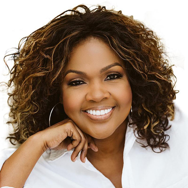 Oct 12, 2023: cece winans / Todd Dulaney at Kings Theatre New York, New - CeCe Winans Height – Gospel Powerhouse's Real Size