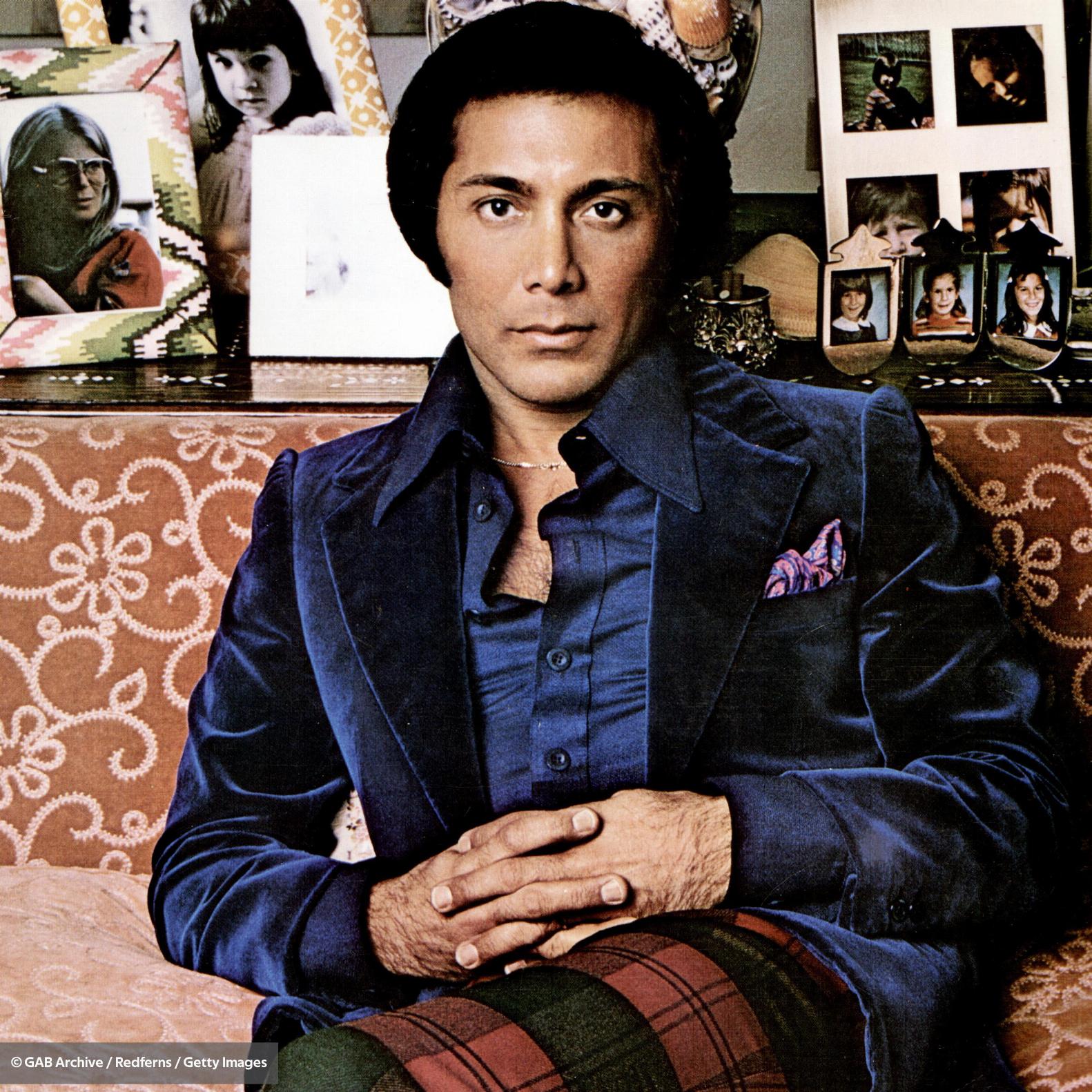 Paul Anka - Paul Anka Height: Crooner's Stature Over The Years