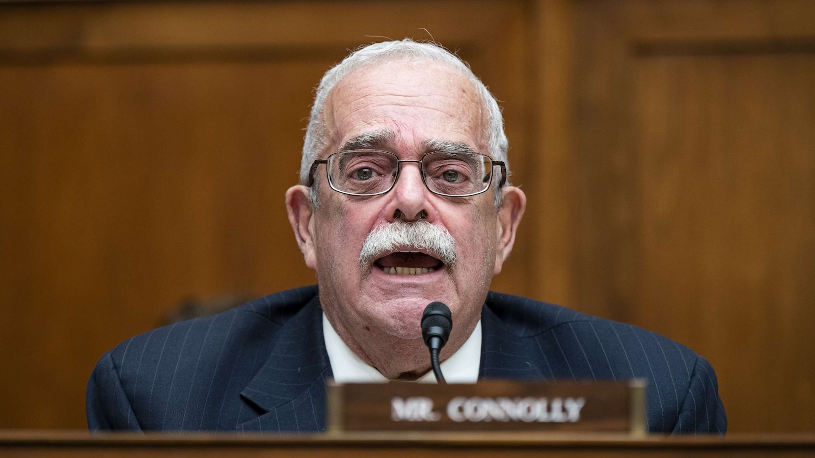 Person looking for Virginia Rep. Gerry Connolly attacks staffers with - Gerry Connolly Cause Of Death: What We Know So Far