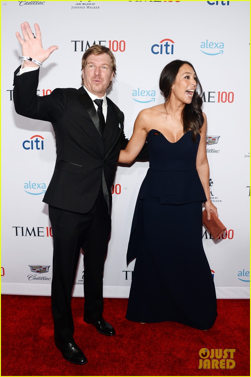 Photo: chip and joanna gaines net worth reaches billions with network - What Is The Net Worth Of Chip And Joanna Gaines