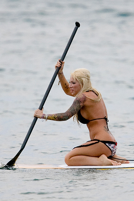 Picture of Daisy De La Hoya - Daisy De La Hoya’s Hottest Moments: Sexy Looks That Broke The Internet