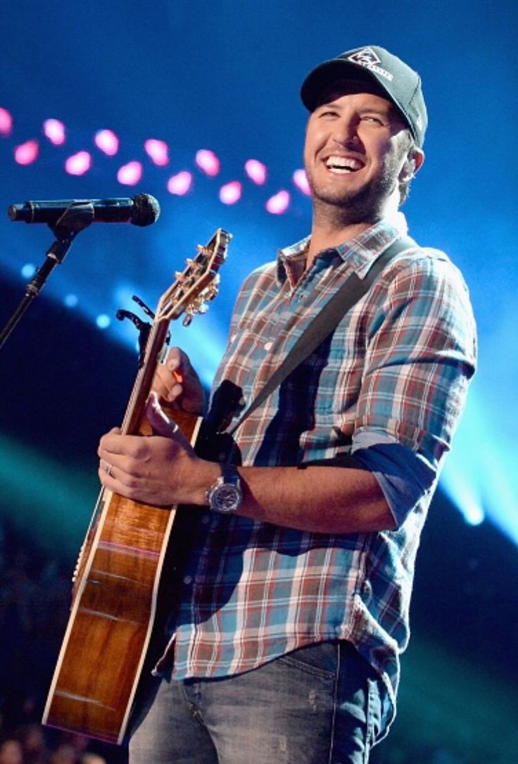 Luke Bryan Net Worth 2025: Country Music’s Financial Titan