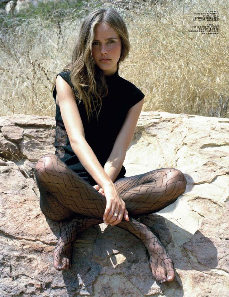 Pin on Isabel Lucas - Isabel Lucas’ Most Ethereal Looks – Boho Meets Hollywood