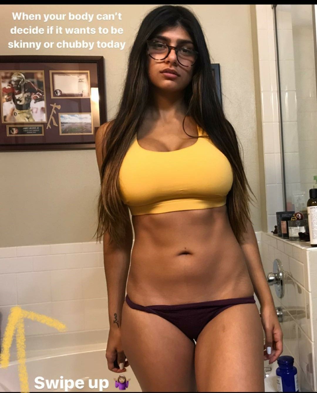 Pin on Mia Khalifa - Mia Khalifa: Sexy Pics of the Former Adult Star with a Massive Following