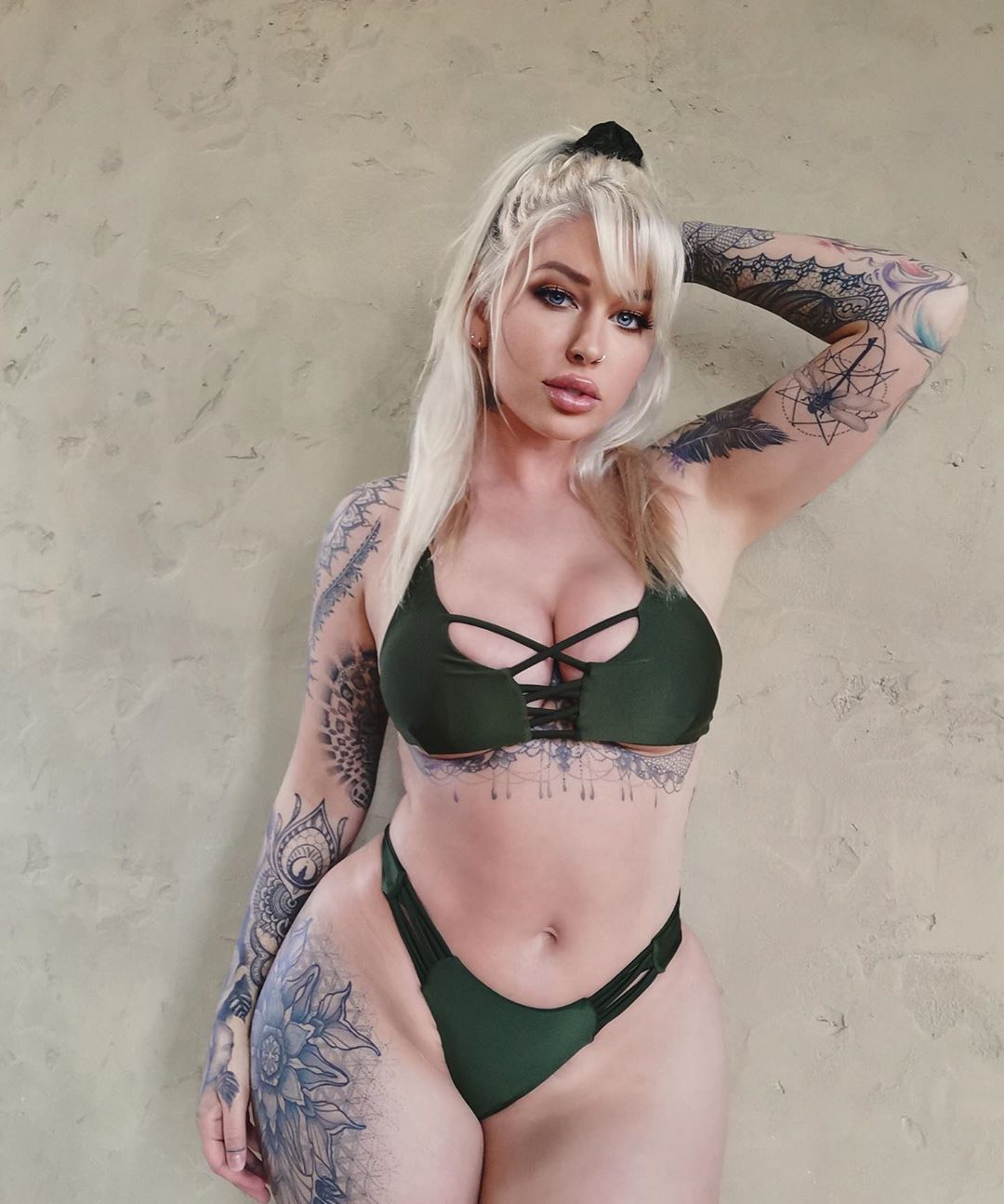 Vicky Aisha: Sexy Pics of the Exotic TikTok Sensation