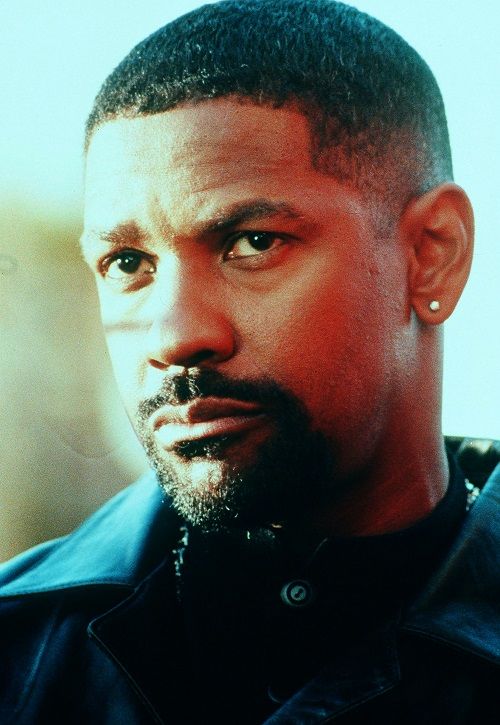 Pin op 90s Vibe - How Old Is Denzel Washington? Legendary Actor’s Age Revealed