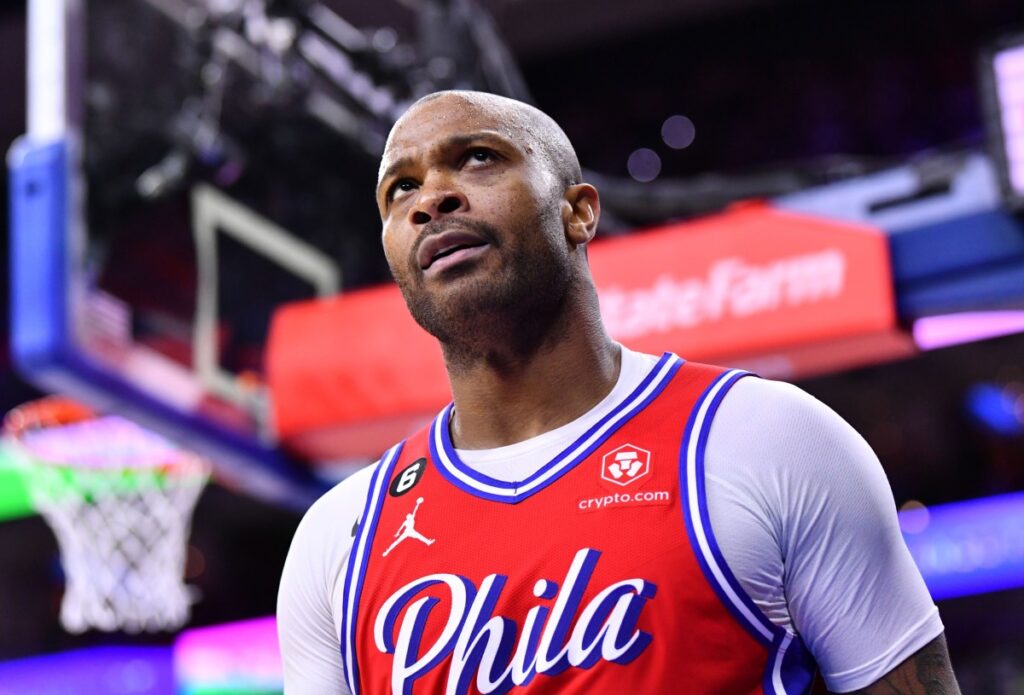 PJ Tucker abre o bico e declaração sobre os Clippers chama atenção dos - How Old Is PJ Tucker? Age & Career Timeline Of The NBA Star