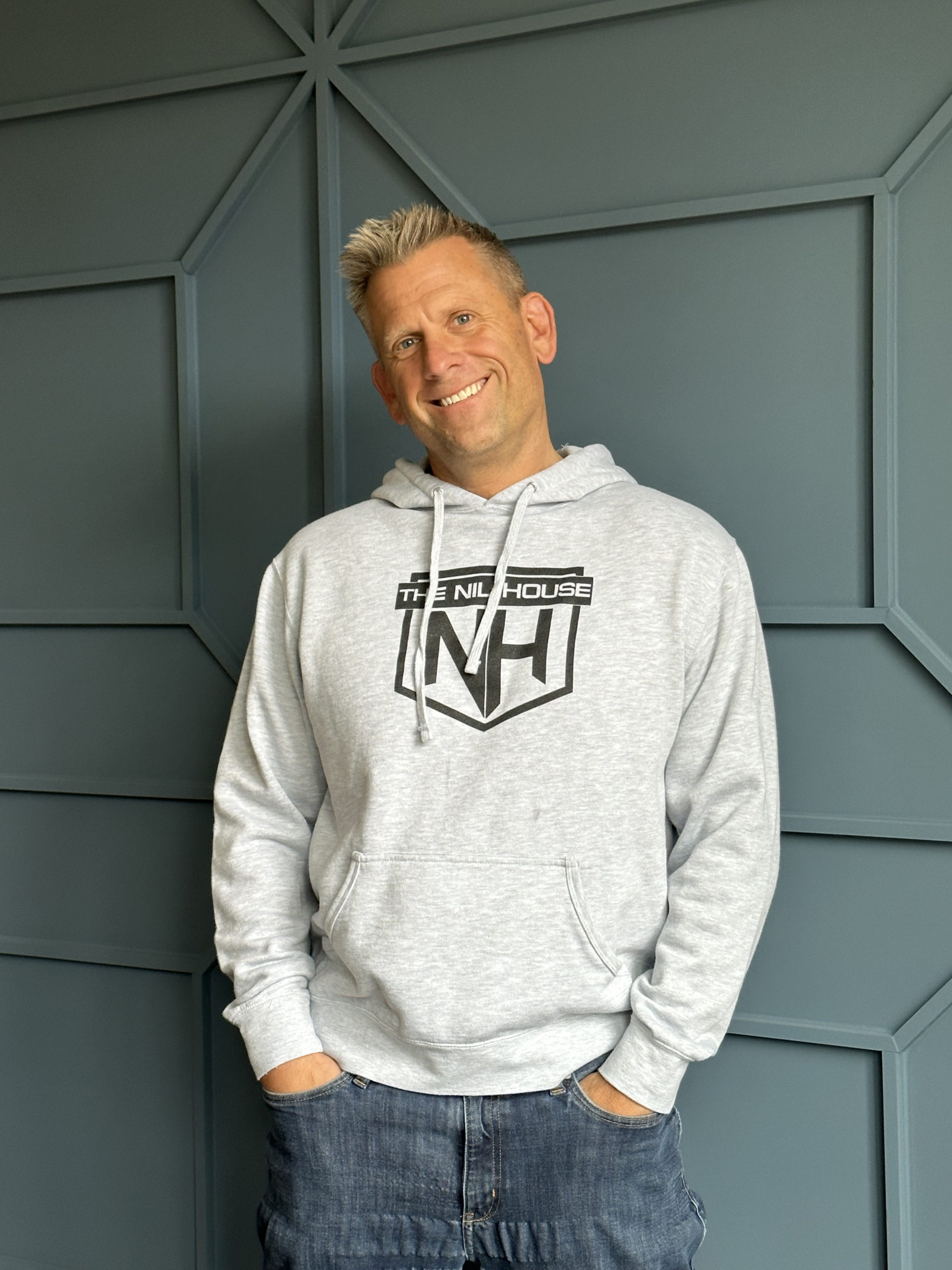 Presskit | John Brenkus - John Brenkus Net Worth: Sports Science to Success