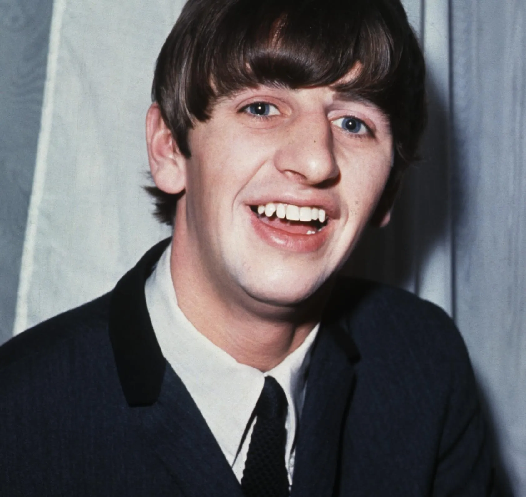 How Old Is Ringo Starr: The Beatles Drummer’s Ageless Vibes
