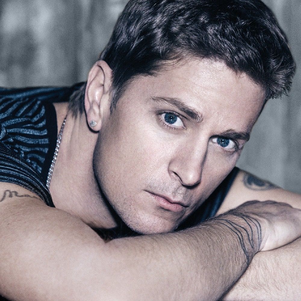 Rob Thomas Net Worth: How Much Is The Matchbox Twenty Frontman Worth?
