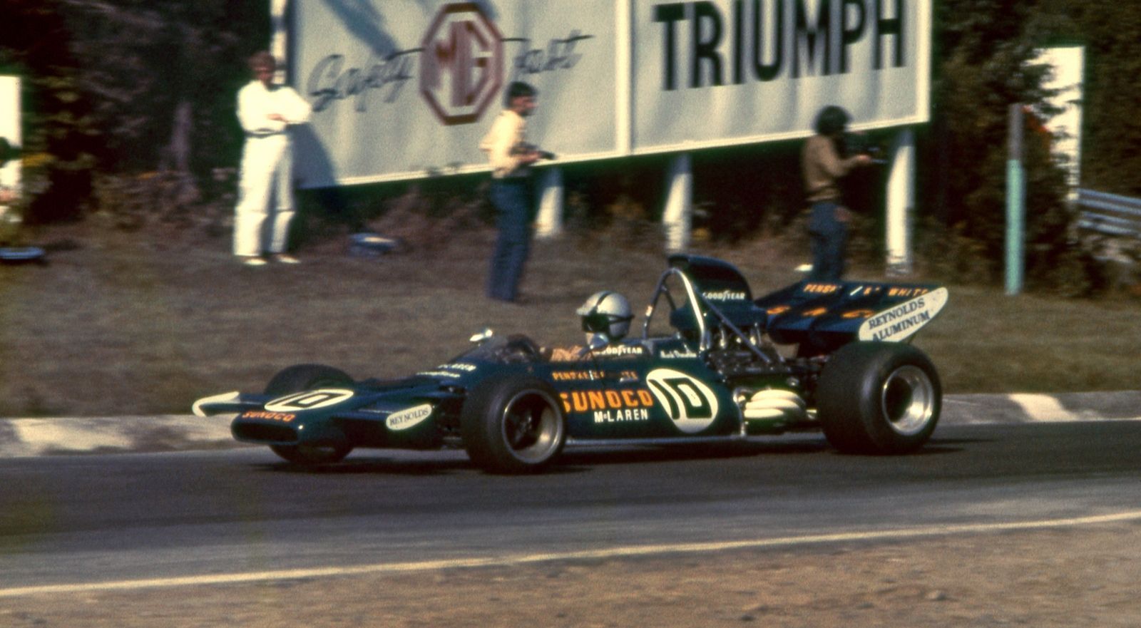 Roger Penske's Nearly Forgotten American F1 Team | Classic racing, Indy - How Old Is Roger Penske? Racing Legend’s Age And Empire