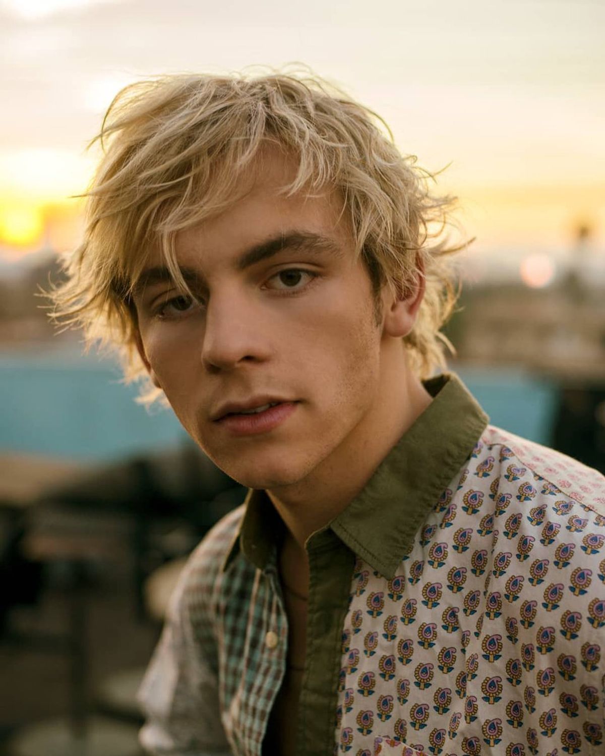Ross Lynch Height – How Tall Is the ‘Chilling Adventures’ Heartthrob?