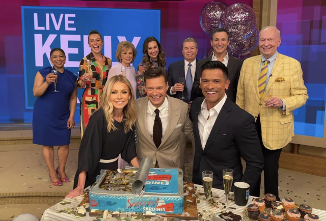Ryan Seacrest - FritsGeorgos - How Old Is Ryan Seacrest? From Idol to Now