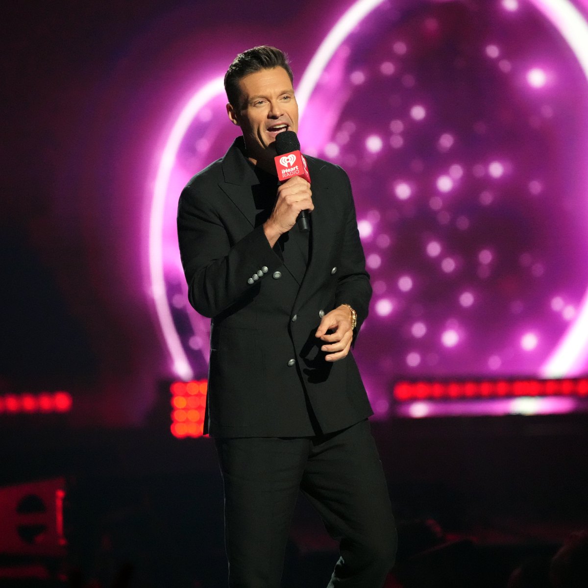 Ryan Seacrest : Latest News - Closer Weekly - Ryan Seacrest Net Worth 2025: Media Mogul’s Wealth