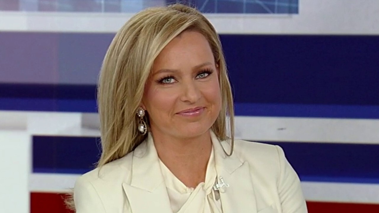 Sandra Smith’s Sharpest Looks – Fox News Anchor’s Polished Wardrobe
