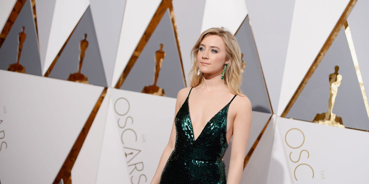 Saoirse Ronan reveals a truly awkward moment between George Clooney and - Is Saoirse Ronan Pregnant? Rumors Swirl Around The Actress In 2025