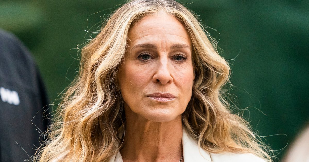 How Old Is Sarah Jessica Parker? Actress's Age And Career Highlights