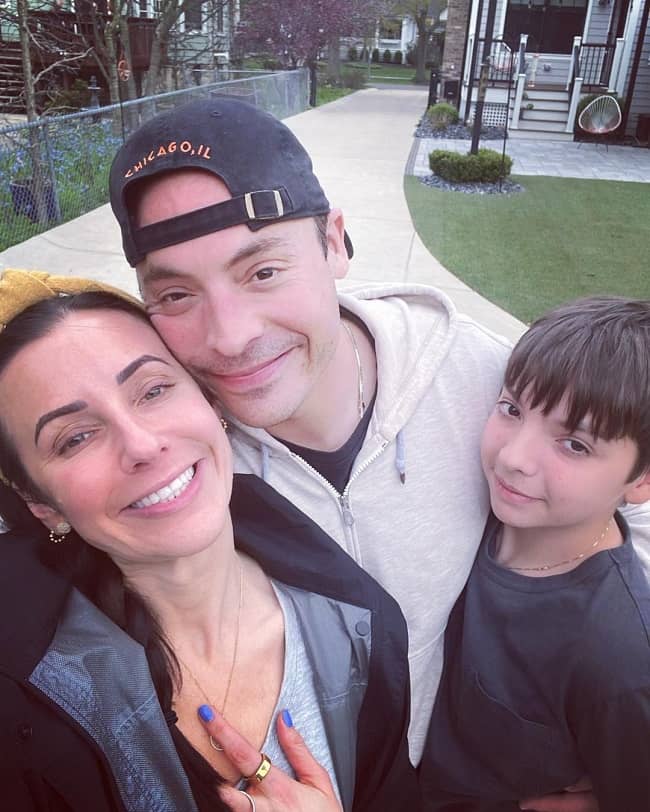 Sarah Mauro & Jeff Mauro: Love, Family, & Food Network Success - Jeff Mauro Height – How Tall Is The Sandwich King?