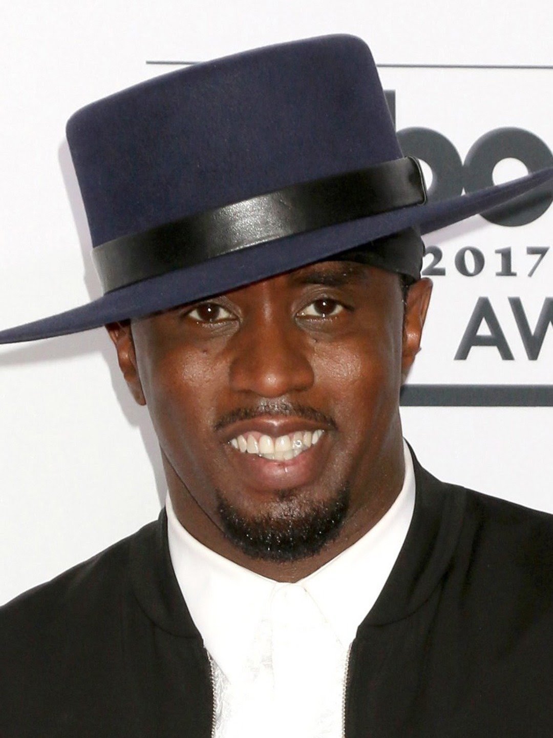 Sean Combs ( Puff Daddy ) Net Worth 2021 – Diamondlistsd - Sean Combs Net Worth: From Puff Daddy To Business Tycoon