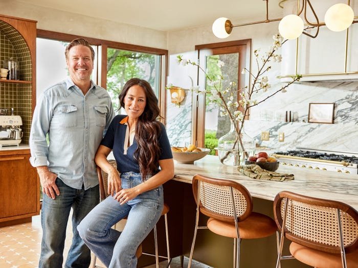 See Inside the 1960s Lakehouse Chip and Joanna Gaines Flipped - What Is Net Worth Of Chip And Joanna Gaines