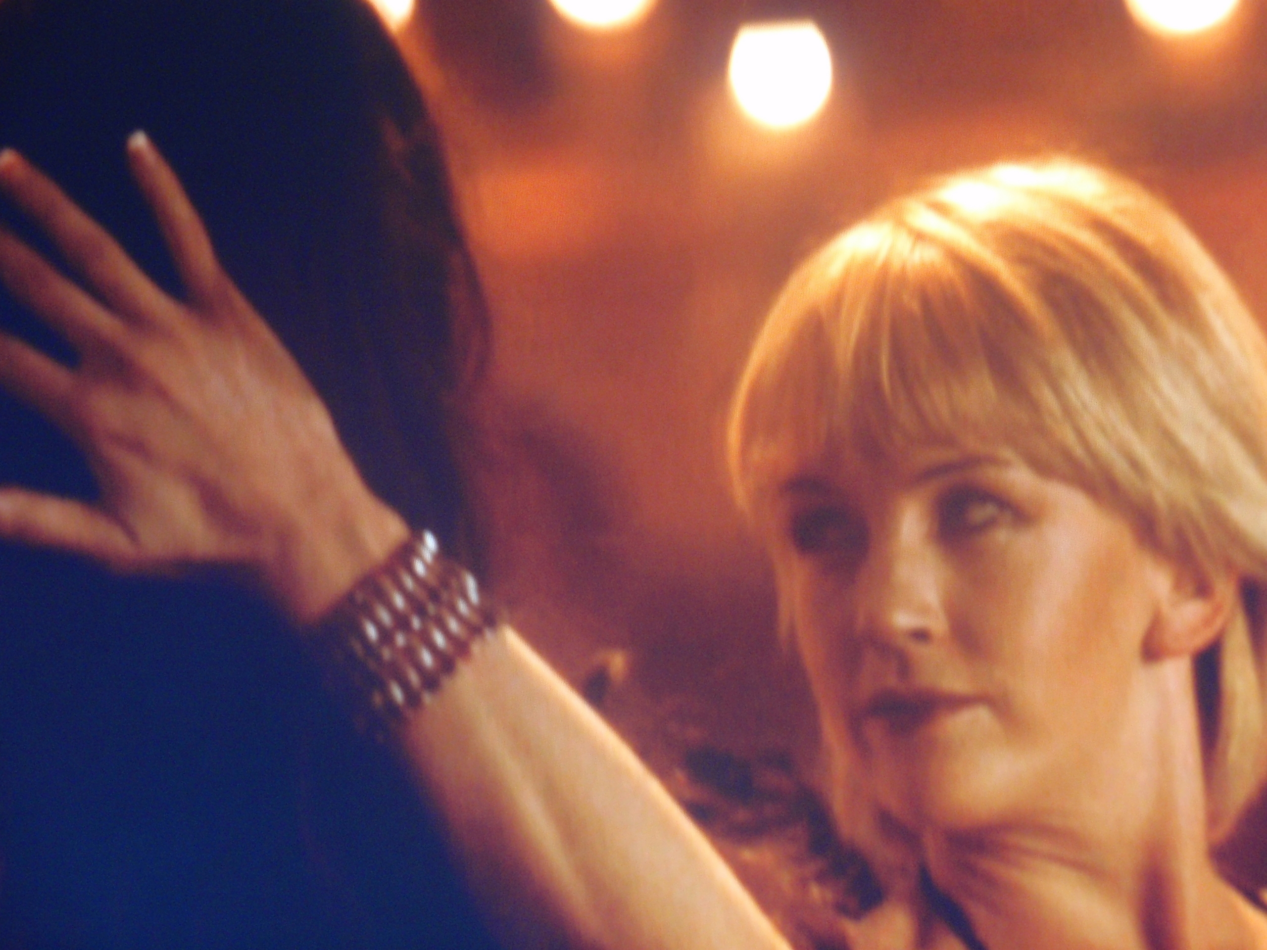 Sexy Dance - Lucy Lawless Image (3252386) - Fanpop - Lucy Lawless’ Iconic Looks – Warrior Princess with Timeless Glam