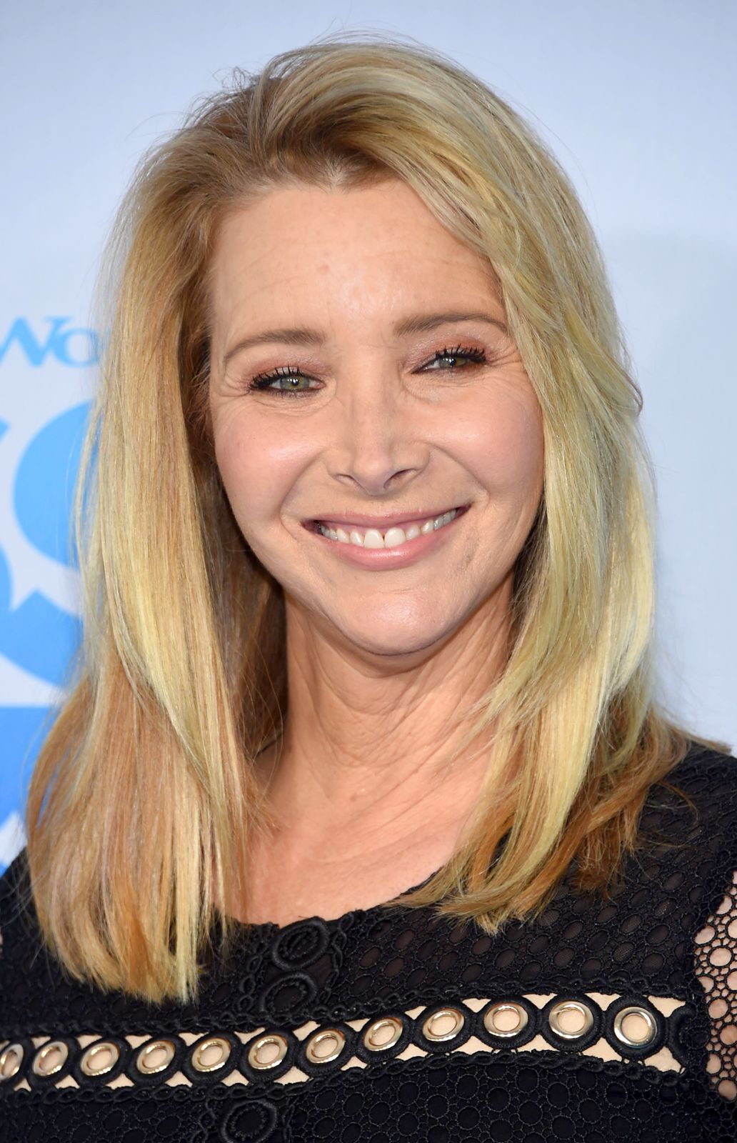 Sexy Lisa Kudrow Nude Xsexpics | The Best Porn Website - Lisa Kudrow’s Elegant Style Moments – Comedy Queen’s Best Looks